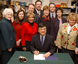 Gov. signs the R&D bill